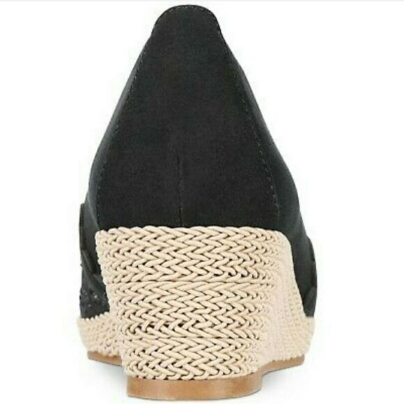 Brand: Karen Scott Size: 9 MStyle: Tashaa Platform Espadrille Wedge material - Picture 8 of 11